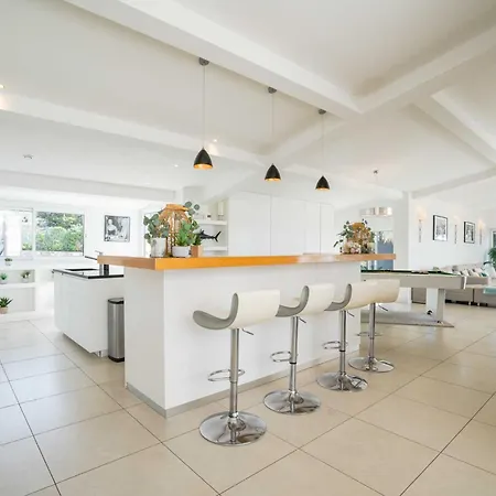 Villa Paradiso Luxe *