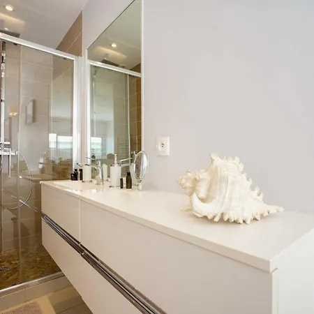 Paradiso Luxe * Cannes