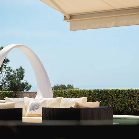Paradiso Luxe Villa